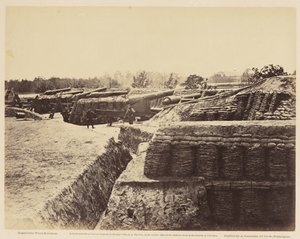 البطارية رقم 1 ، بالقرب من يوركتاون؟ 2. ، مايو ، 1862 (طبعة زلال مثبتة على ورق منسوج) بواسطة وود وجيبسون وود وجيبسون